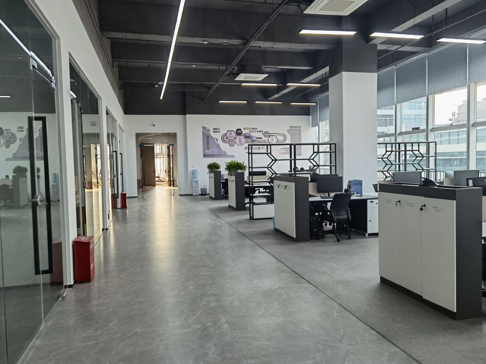 深圳总部办公环境